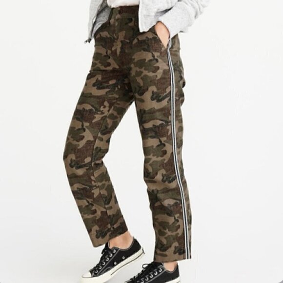 #93 Abercrombie & Fitch Camo Annie High Rise Ankle Straight - Picture 1 of 12